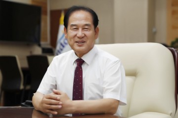 [신년사] 김희수 진도군수 “진도군, 새로운 전환점에 서 있다" 