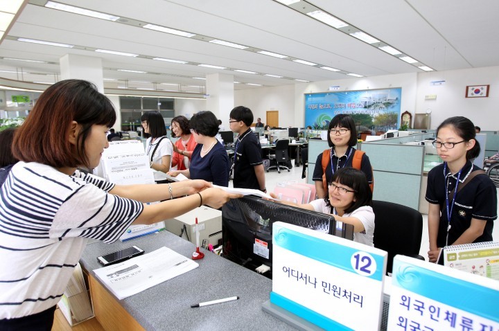 대전 서구, 중학생 ‘1일 공무원’ 체험