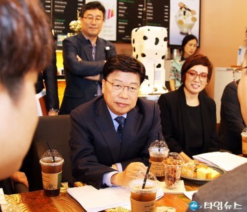 권선택 대전시장, 청인지역 차별화·특화 통해 성공하길!