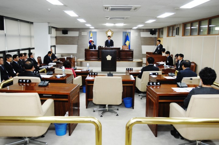 군위군의회 제217회 임시회 개회
