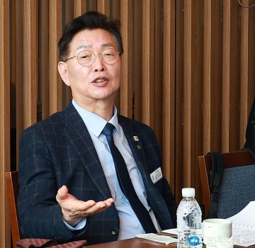 김제선 중구청장, 자치구 공모사업 ‘재정 장벽’…시비 매칭 지원 필요성 제기