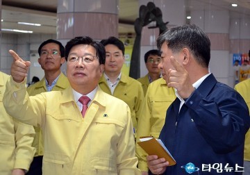 권선택 대전시장, ‘지진대비’ 지하철 현장점검 실시
