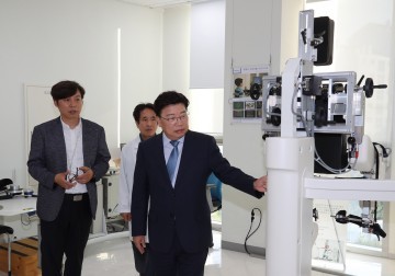 권선택 대전시장, 서울 넥슨 어린이재활병원 방문