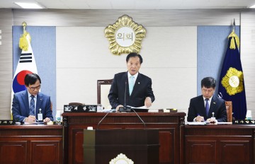 군위군의회 제238회 임시회 개회