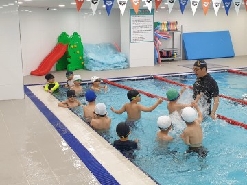 세종시교육청, 생존 수영 교육 시범 유치원 7곳 운영