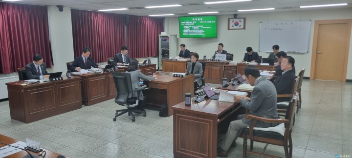 충북도의회 건설환경소방위원회, 2024년도 제3회 추가경정예산안 심의 진행