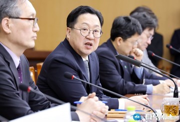 이장우 대전시장, 대전-충남 행정통합 공론화 최우선…체계적 추진 지시