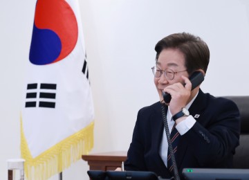 日언론, 李대통령 中보다 日 먼저 통화에 "日중시 노선 확인"