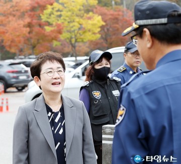 자원봉사자 격려하는 박정현 전 대덕구청장