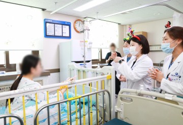충남대학교병원 영양팀, 어린이날 맞아 소아청소년 입원 환자에게 따뜻한 마음이 담긴 쿠키 전해