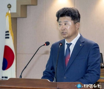 최충규 대덕구청장, 신성장 기반 구축과 명품 도시 조성…2025년 비전 선포