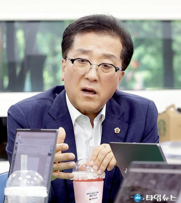 조원휘 대전시의회 의장 “시의원 연임 없다”…유성구청장 출마설에 힘