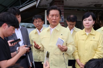 민주, 호남서 첫 현장 최고위…5·18 묘역 참배도