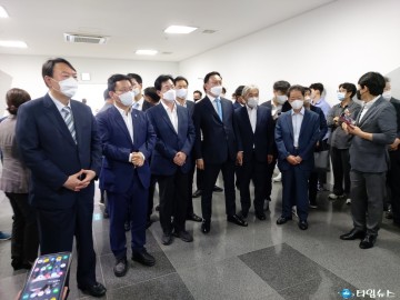 윤석열 안동 찾아 “무너진 법치·공정, 선비정신으로 세울 것”