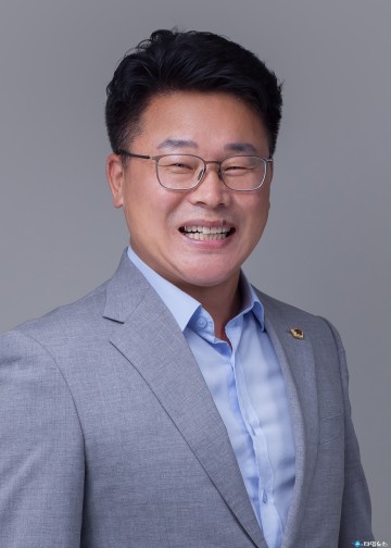 노금식 의원, 초대 충청광역연합의회 의장 선출