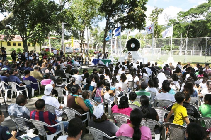 이만희 HWPL 대표, 엘살바도르에 만국회의 평화기념비 제막