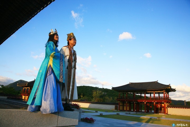 10월에는 김해로 놀러오세요