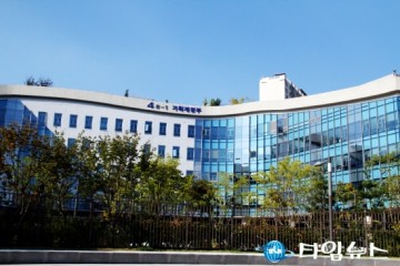 기획통 챙긴 홍남기 기재부, ‘이피아’vs‘모피아’ 세 싸움 여전 