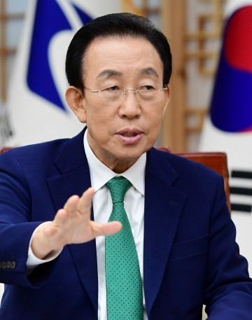 김관용 경상북도지사 새정부, 새 대통령에 바란다 !