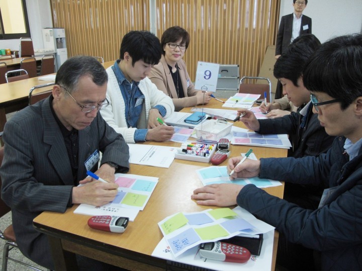 충남도, 충남형 동네자치 위해 활동가·공무원 한자리에 모여