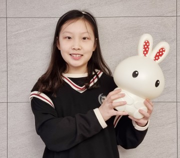 장진홍 의사 현손녀,윤 대통령과 3.1절 기념식 참석해  ‘애국 토끼 저금통’ 화제