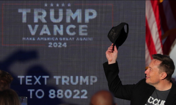 WP '해리스 지지' 삭제(Kill)한 베이조스…美 대선판 낀 갑부들 역풍