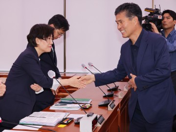 농해수위 당정협의회…송미령, '농업 4법' 입장낼 듯