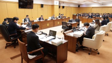 대전시의회, 2026년 예산안 심사…7조 예산 재편·과다계상 3억 9779만원 삭감