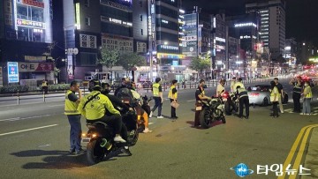 충남경찰, 광복절 천안·아산 폭주족 193건 적발…강력 단속
