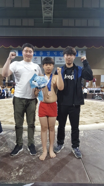 상주시 상영초 씨름부, 제 48회 전국소년체육대회 3위 입상!