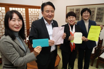 김영환 지사, 한부모가족과의 약속 실천…감사 손 편지 전달 훈훈