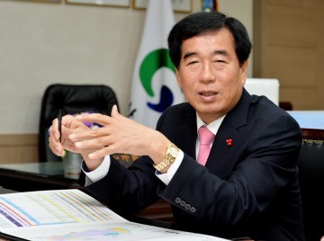 경산시 최경조 시장 기업유치 비지땀