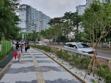 학교 앞 자녀안심 그린숲 조성 '눈길'