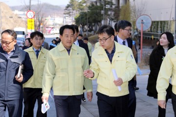 세종시의회 교육안전위, 두루초 어린이보호구역 안전 점검