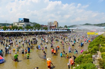 드디어 봉화에서 20번째 은어축제가 열린다. 