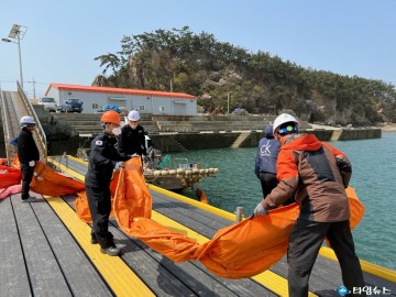 보령해경, 해양자율방제대와 오염사고 공동대응 추진