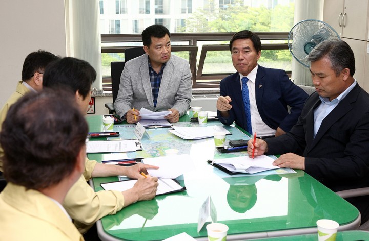 대전시의회 교육위, 대전시교육청 메르스 비상대책반 상황실 방문