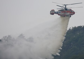 [속보] 영양군 "산불 주불 진화…잔불 정리 중"