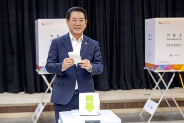 김영록 전남도지사, 대선…“투표는 민주의의 꽃" 적극 참여 당부 
