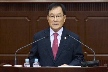 오세길 서구의회 의원, 유개승강장 설치 확대 건의