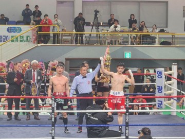 영광군 출신 복싱챔피언 이우민, 1차 방어전 승리 