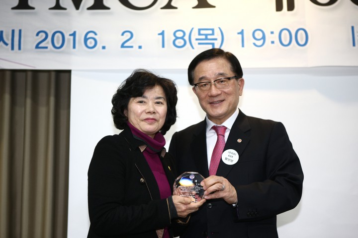 대전시의회 박혜련 의원, ‘청렴의회상 확립공로’ YMCA로부터 감사패 수상
