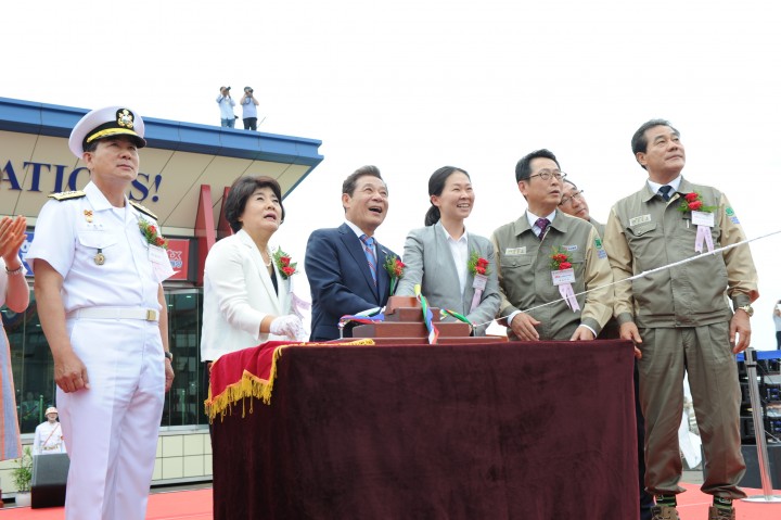 해군 차기호위함 ‘광주함’ 진수식