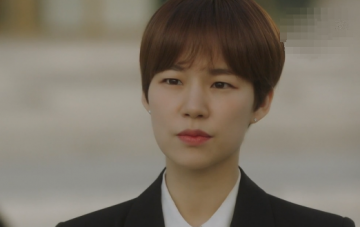 배우 한예리, 6일 현충일 추념식서 추모시 낭독