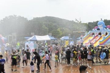 여름 대표축제로 우뚝서고 있는 순천조례호수공원 물총축제