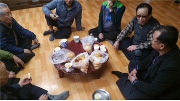 경로당 빵 나눔 봉사활동 실시