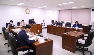 칠곡군의회, 2개 연구단체 등록 및 연구활동․연구용역 심의