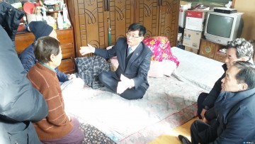 충북도의회 건설소방위원회, 설맞이 복지사각지대 소외계층 방문