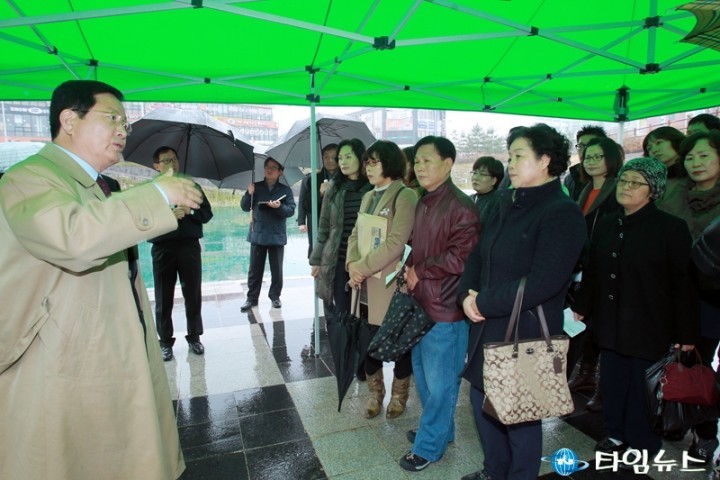 장종태 서구청장, 관저동 저류지 공영주차장 조성 현장설명회 개최