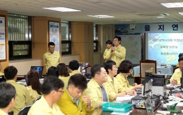 김경훈 대전시의회 의장, 2017을지연습 참가자 격려!